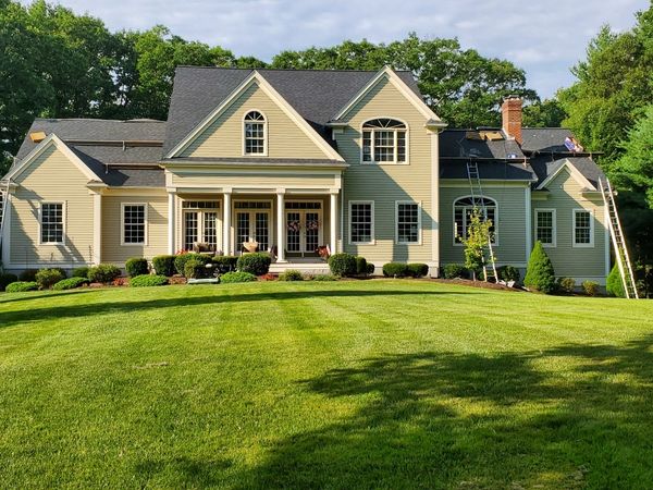 Another Project by Robert Kierce Contracting, Inc.
Beige Home with Grey Roof
