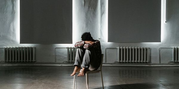 Ankara'da sosyal fobi uzmanı psikologlarla eşleşin, sosyal kaygınızı yenin.