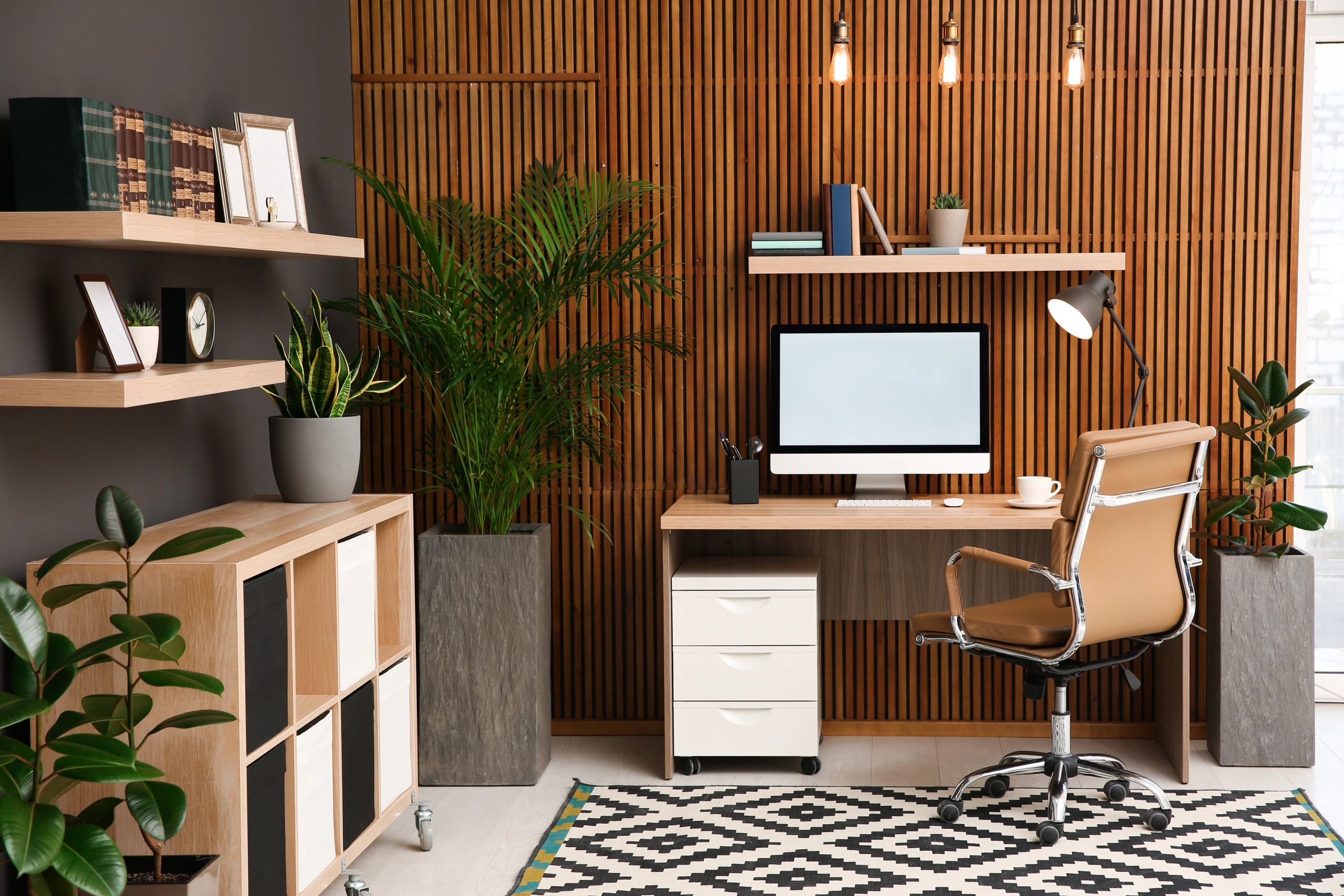 Home office for Virtual Assistants