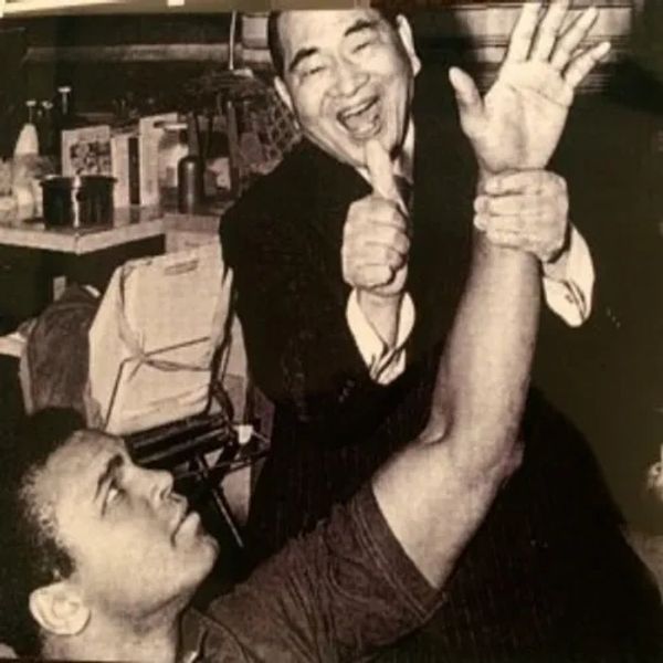Muhammad Ali with Namikoshi