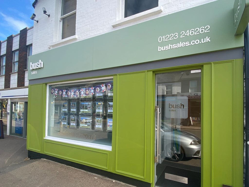 Full redecoration of commercial shop front