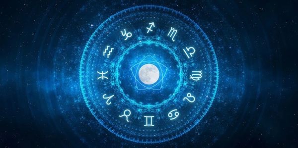 Vikram Mehta: Expert in Astrology, Numerology, Vaastu, Tarot Reading, Reiki & Spiritual Guidance.