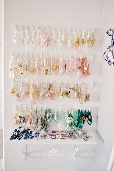 Pause To Pose Photography Studio