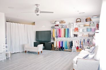 Pause To Pose Photography Studio