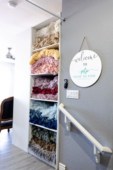 Pause To Pose Photography Studio - Peoria, Az