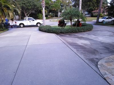 Driveway Cleaning (Keyhole design)