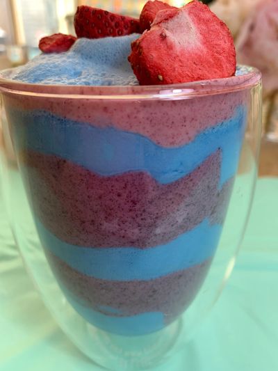 Packed with nutrition, this blue spiralina smoothy is a wellness bomb