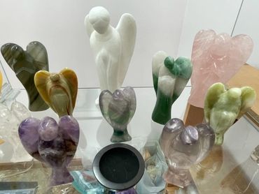 Angels and a shungite bowl
