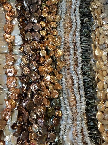 Round Fresh Water Pearls, Baroque Pearls,  CornFlake Pearls, Coin Pearls,  Keshi Pearls in strands