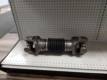 SPICER SPL170 INTER-AXLE DRIVESHAFT  SPL170-4X  SPL250 JACK SHAFT SHORT COUPLED SPL250-3X SLIP YOKE