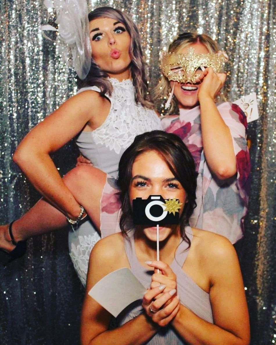Magic Mirror Photo Booth & sequin wall hire