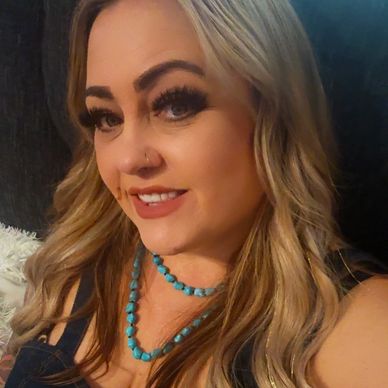 Angela is the owner of Crown Junkie and the owner of Angela’s hair addiction.