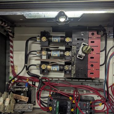 motor disconnects and motor starter