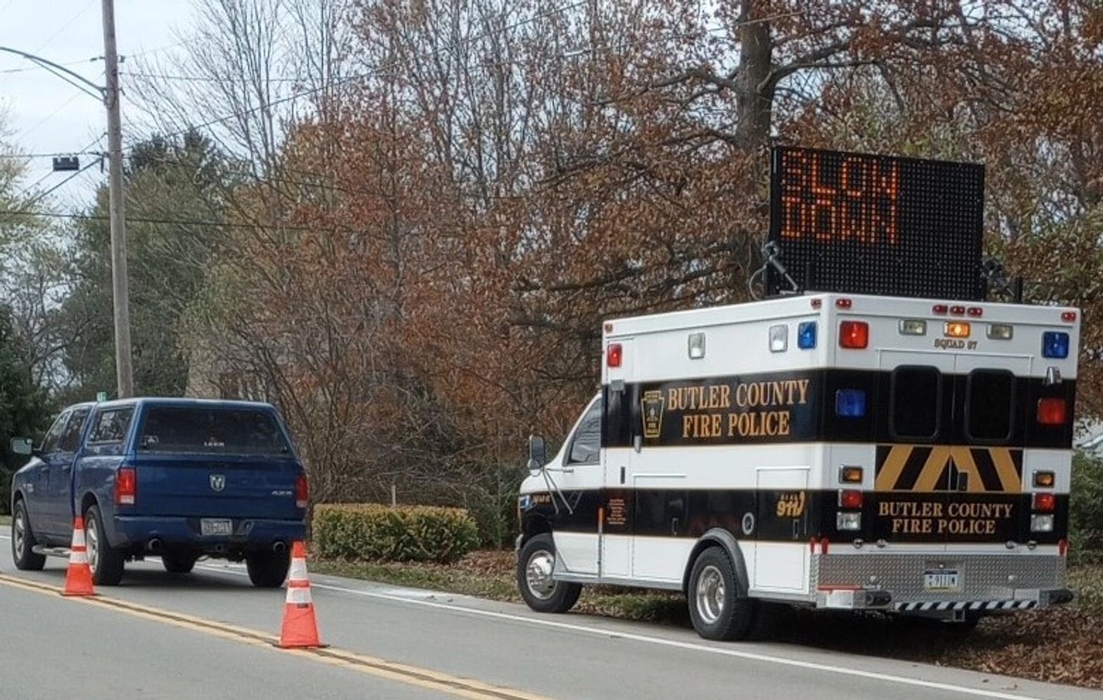 Squad 87 equipped with customizable message board. Carries personnel and safety devices.