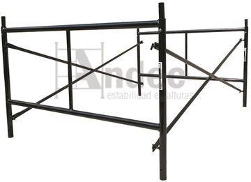 Andamio chico negro de 0.95 mts alto x 1.56 mts ancho y apertura de 2.13 mts seguro perno