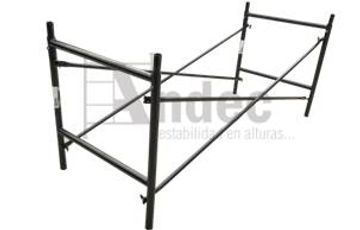 Andamio angosto chico negro de 0.95 mts alto x 1.06 mts ancho y apertura de 2.13 mts seguro perno