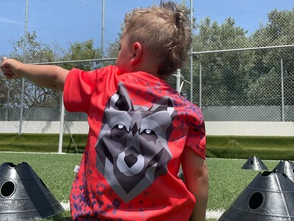 Ballin Out boy pointing in wolf t shirt