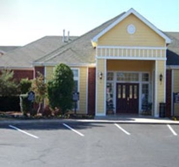 Commercial Parking Lot Sealcoating anfd Striping