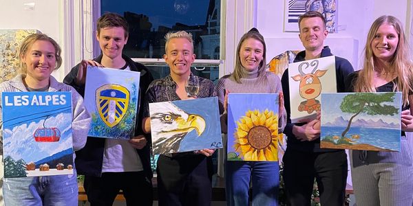 Painting Events London
Birthday Party
Celebration
Event Crafts Private London
Art workshop
Wellbeing