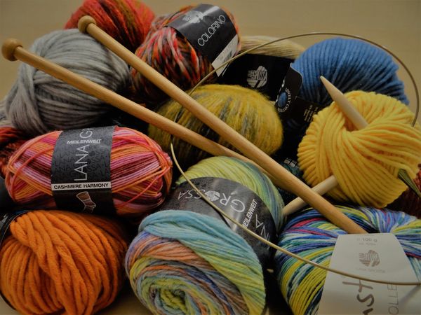 Wolle
Wernigerode
Harz
Socken
Stricken
Häkeln
Harzer Zipfelmütze
Mützen
Schal
Loop 
Strickanleitung