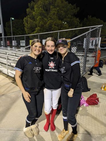 Wade Hampton Generals
Breleigh Betsill
Riverside Warriors
Mia Gallello
Emma Manley