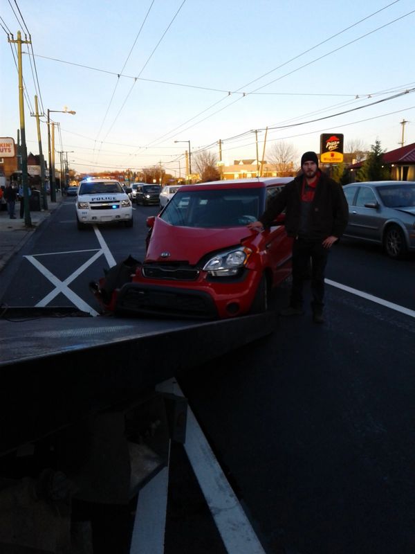 Cash For Junk Cars in Philadelphia. Scrap Cars in Philly. Cars For Cash. Tow Truck. Auto Wrecker.