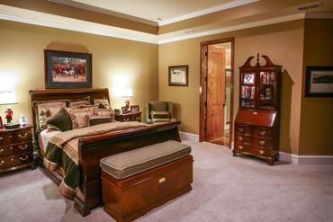 owner's bedroom, owner's retreat, owner's suite, main bedroom 