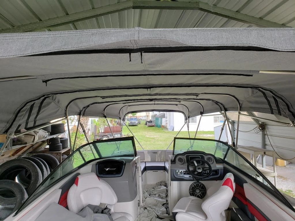 25' CHAPPARAL TRIPLE BIMINI