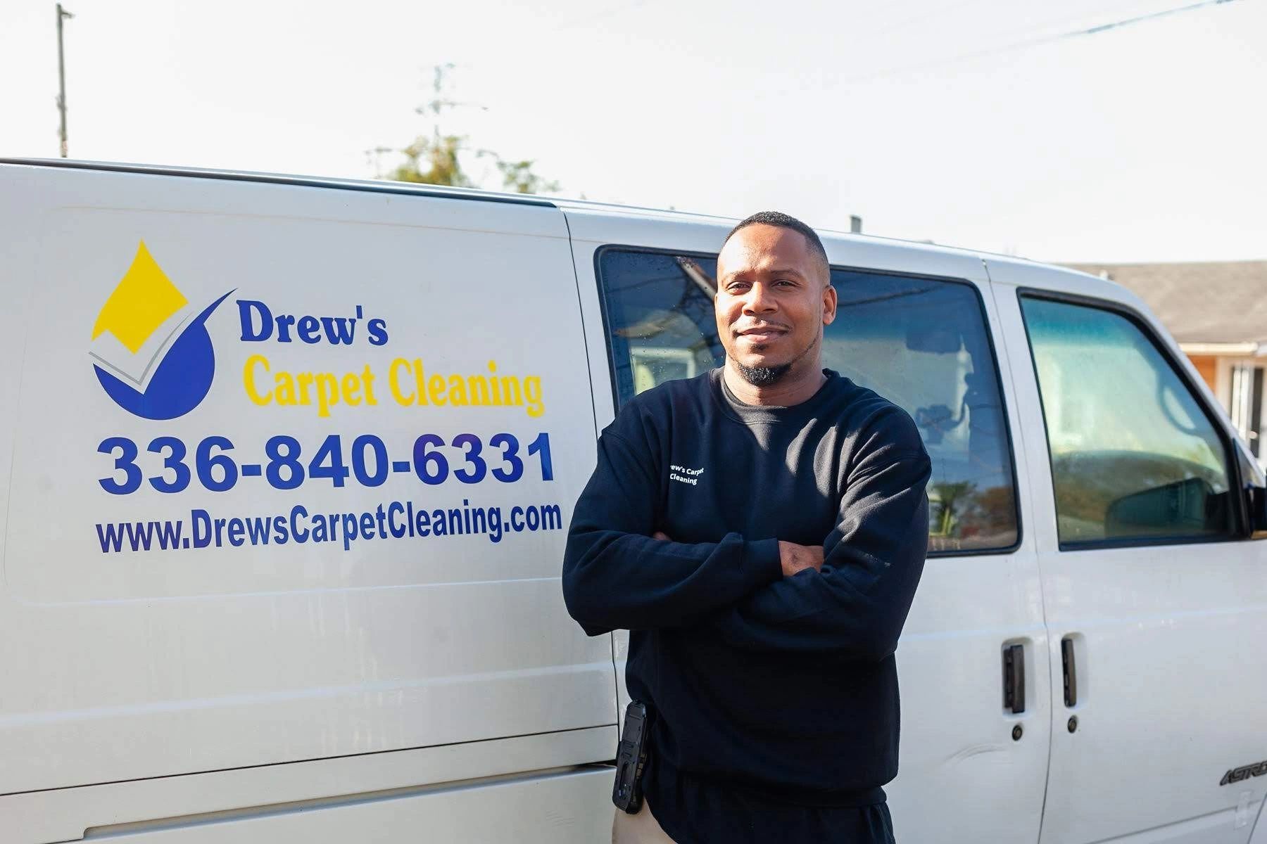 Carpet cleaning floor cleaning Drew's carpet cleaning