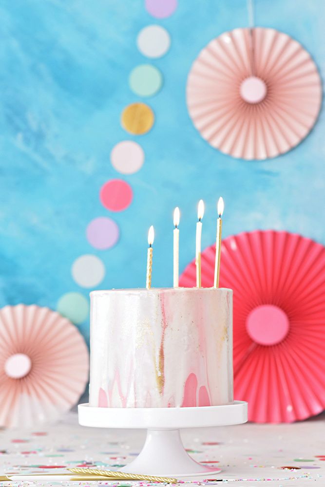 Modern birthday cake 
Photo credit Deva Williamson - Unsplash