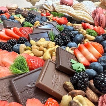 Dessert catering and delivery in st. louis grazing tables sweet treats healthy dessert vegan berry