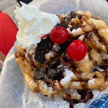 st louis funnel cakes fresh made carnival food catering party employee wedding reception hand snacks