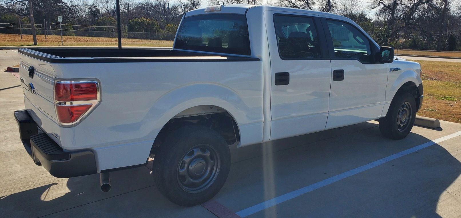 2014 Ford F-150 XL - Photo 9
