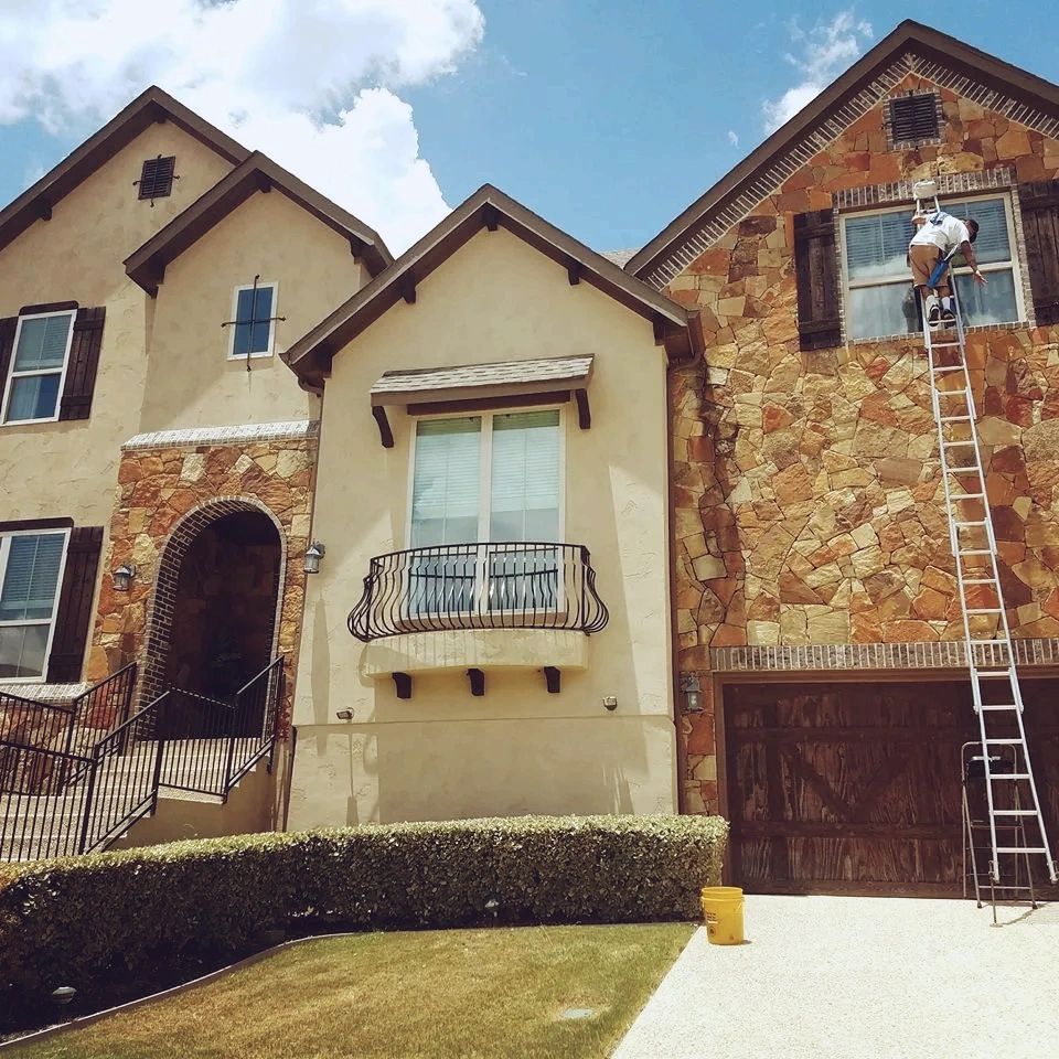 Window Cleaner Window Cleaning in San Antonio and Hill Country