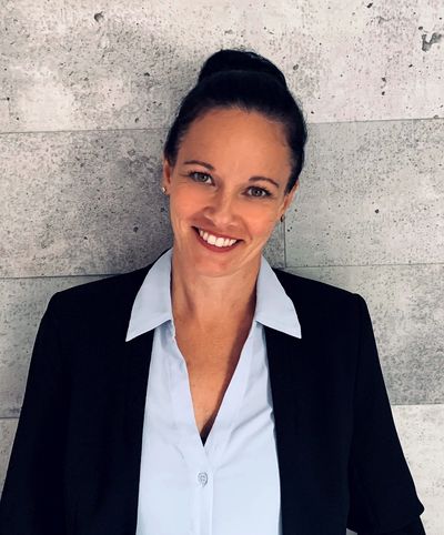 Annie Déziel,
Hypnothérapeute,
Maître praticienne en hypnose transformatrice
Technicienne en travail