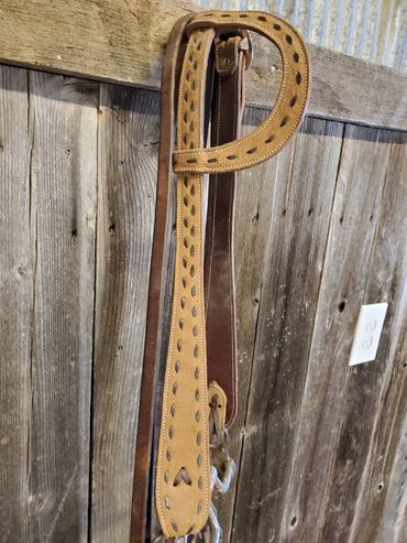 Custom single ear bridle with buck stitch