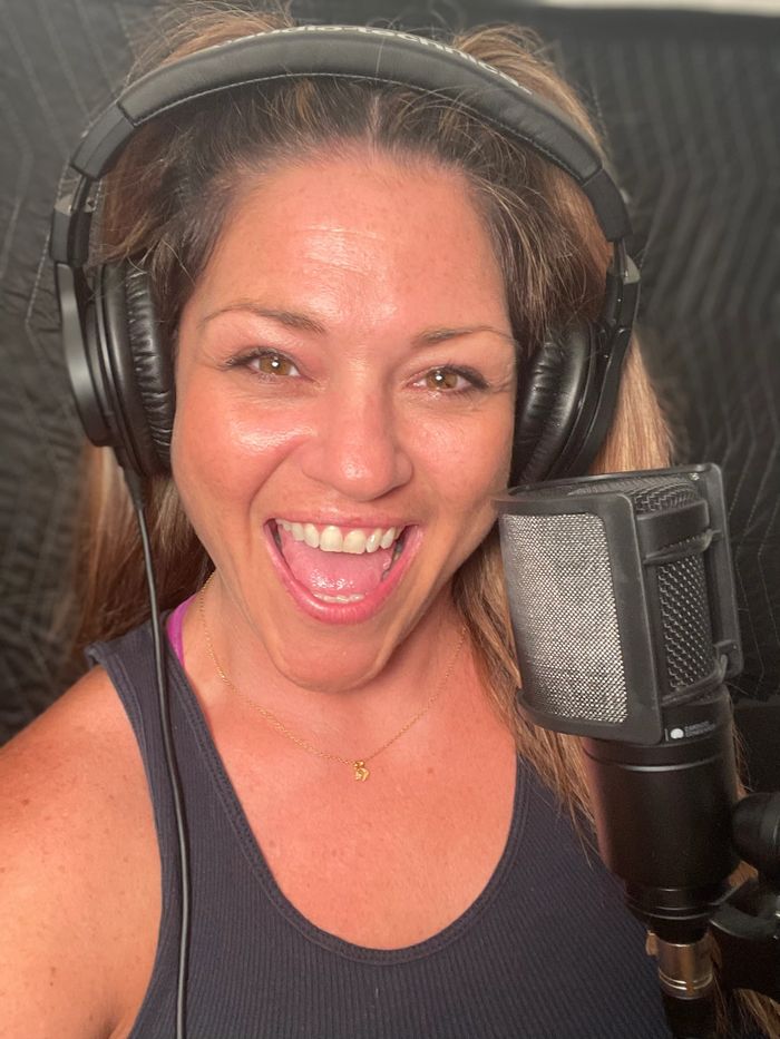 Sara at the mic