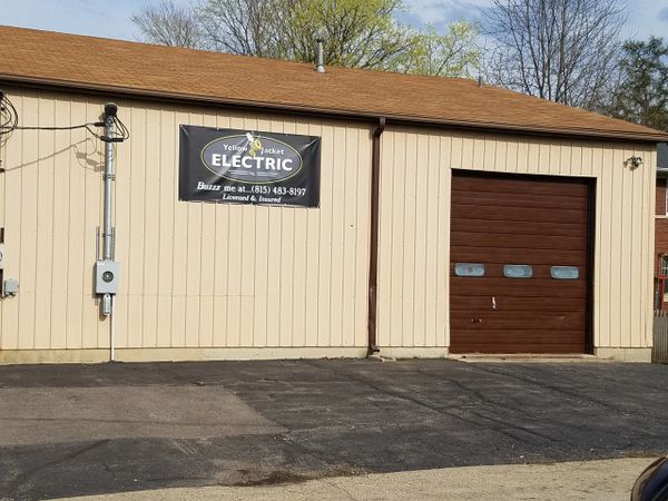Somonauk,IL Electrician
Sandwich,IL Electrician
Plano,IL Electrician
Yorkvill,IL Electrician