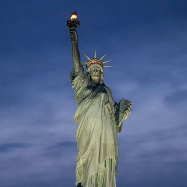 Studying in the USA offers numerous benefits