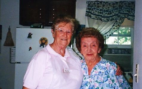 Meals on Wheels, home delivery, homebound, senior, volunteer, door