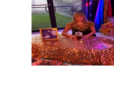 Maximum bling for reading at an Alladin theme birthday party