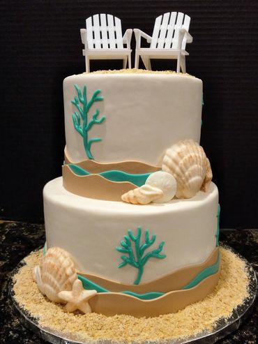Beach, shells wedding cake