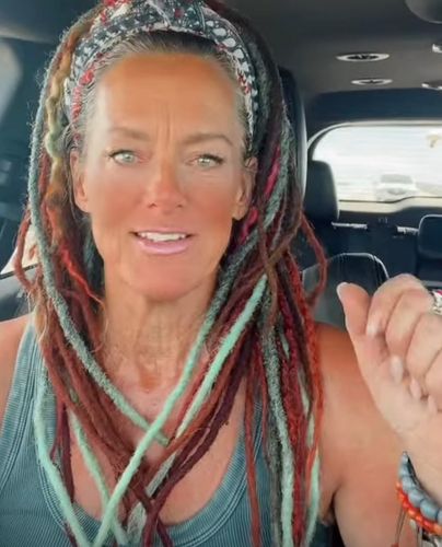 Bridgit Budd, Author, Islander, hurricane survivor π
