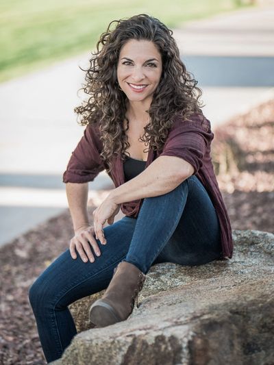 Theresa Paganini, emotional eating coach, behavior change and weight management specialist. 