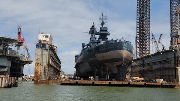 While on our harbor cruise we saw the Battleship Texas - this is a WWI vintage battleship currently