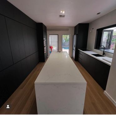 Kitchen designed and fitted by leading kitchen and cabinetry company, Kitchens for Living