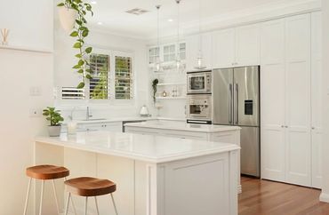 Kitchen designed and fitted by leading kitchen and cabinetry company, Kitchens for Living