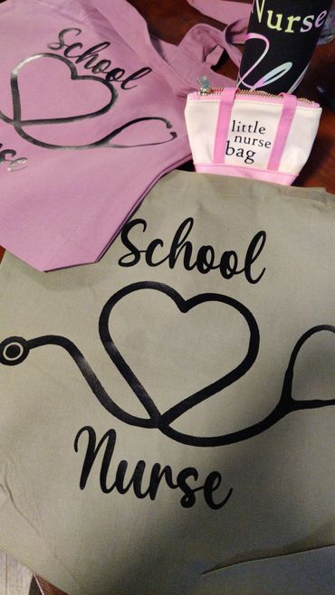 Personalized nurse sac, mini nurse bag, and personalized tumbler cup.