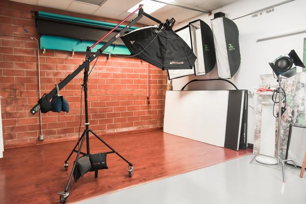 photo studio north hollywood,noho photo studio,los angeles photo studio rental, photo studio near me