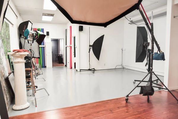 photo studio north hollywood,noho photo studio,los angeles photo studio rental, photo studio near me